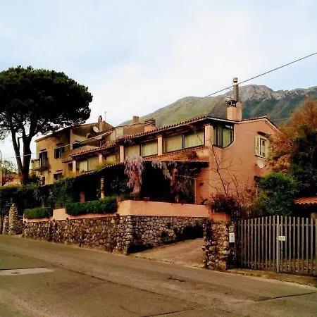 Appartamento Casa Di Elena